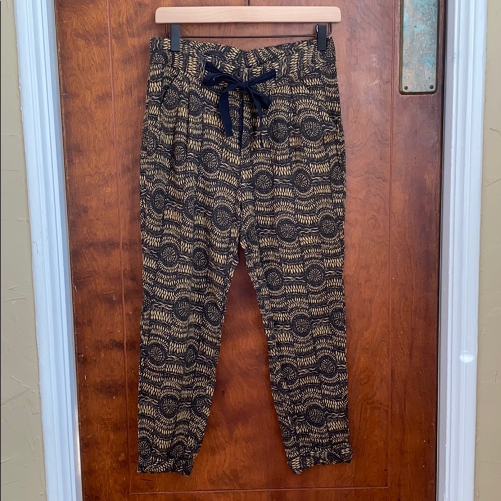 Free People ankle length patterned pants.